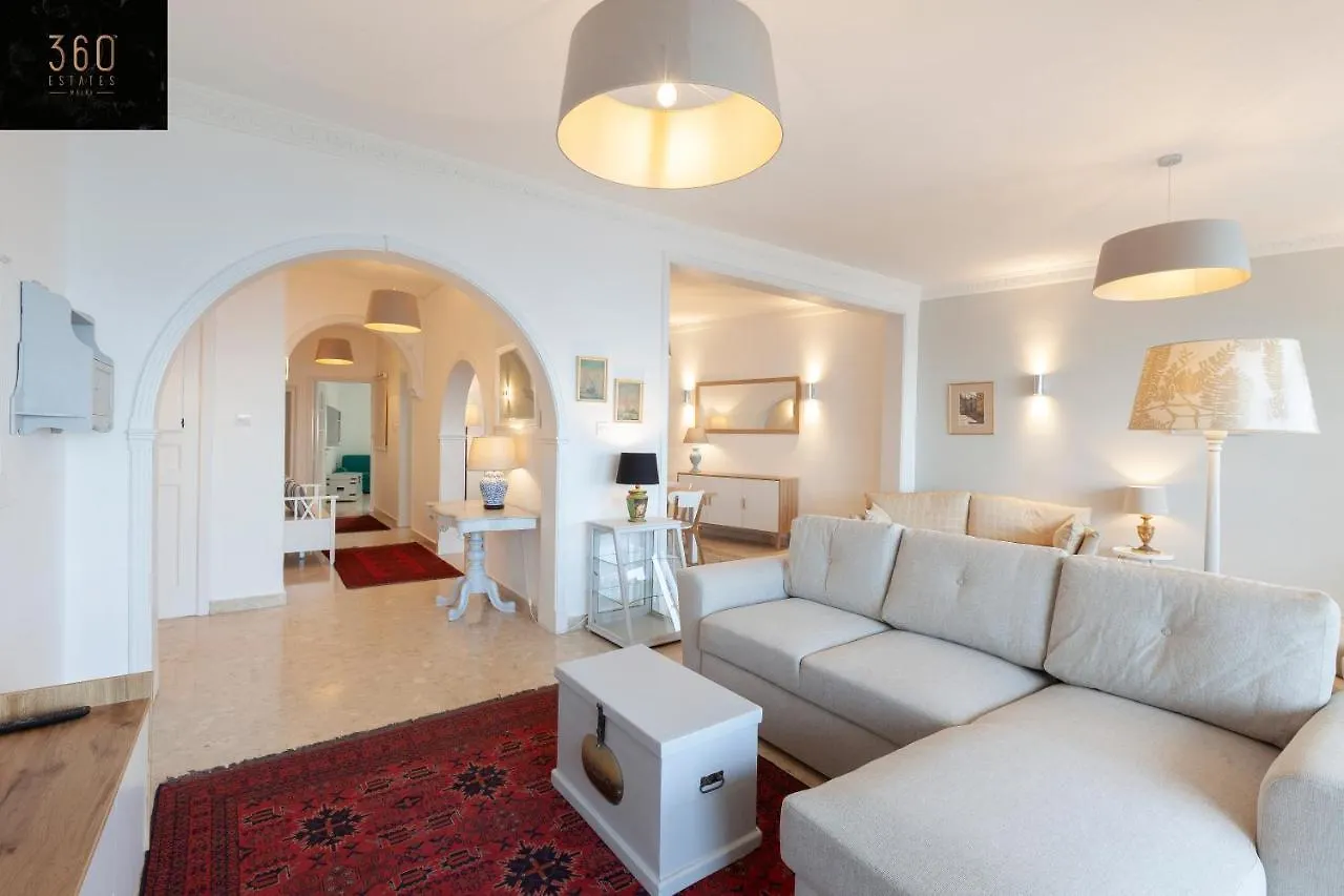 Breathtaking Seafront 3Bd W/ Balcony, Sliema Coast By 360 Estates Apartment
