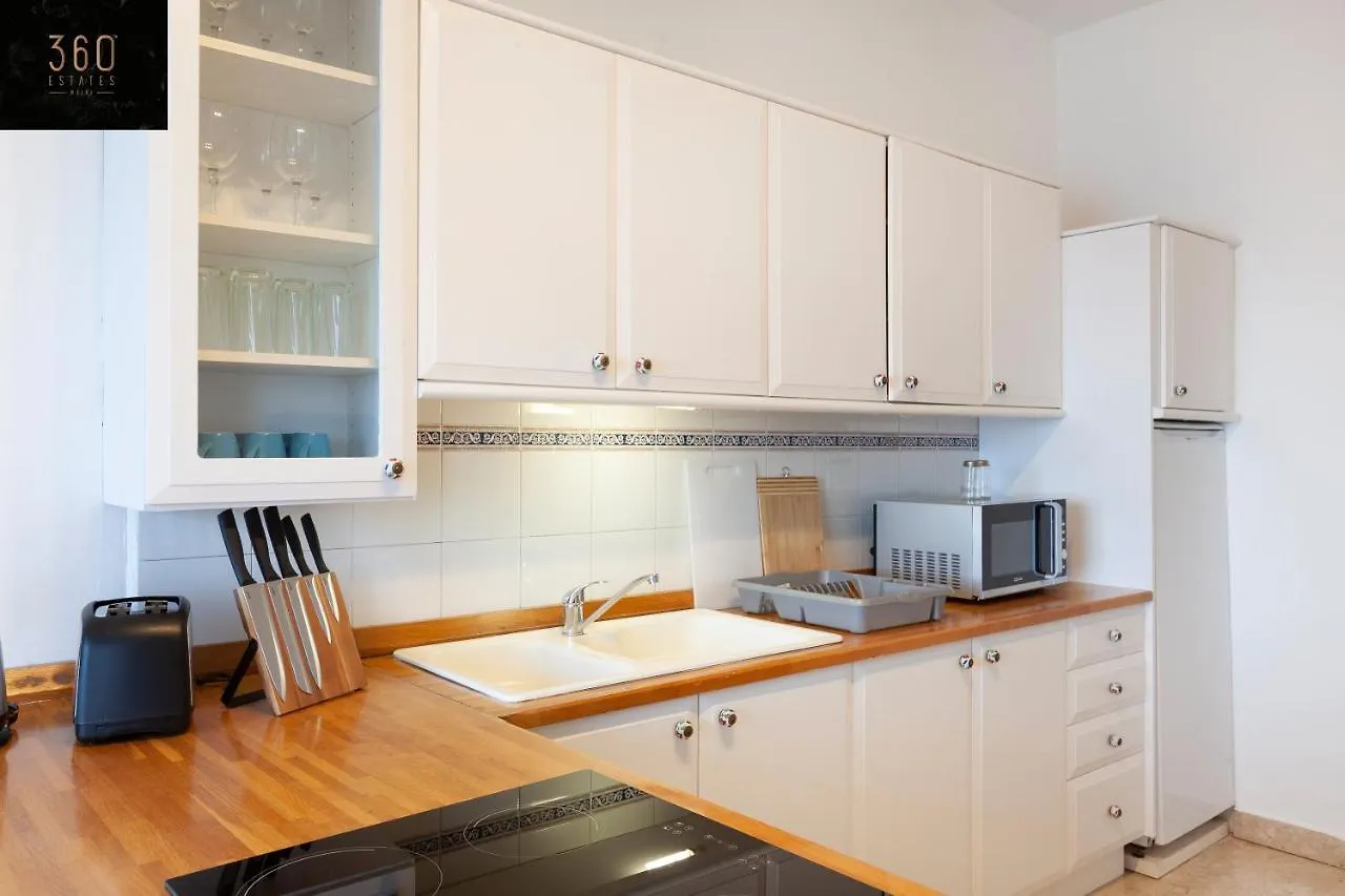 Breathtaking Seafront 3Bd W/ Balcony, Sliema Coast By 360 Estates Apartment